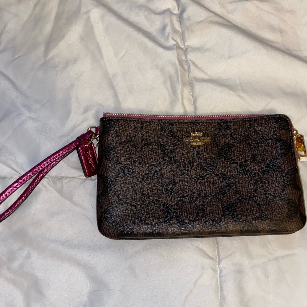 CHOCOLATE BROWN MAROON DETAILING COACH WALLET